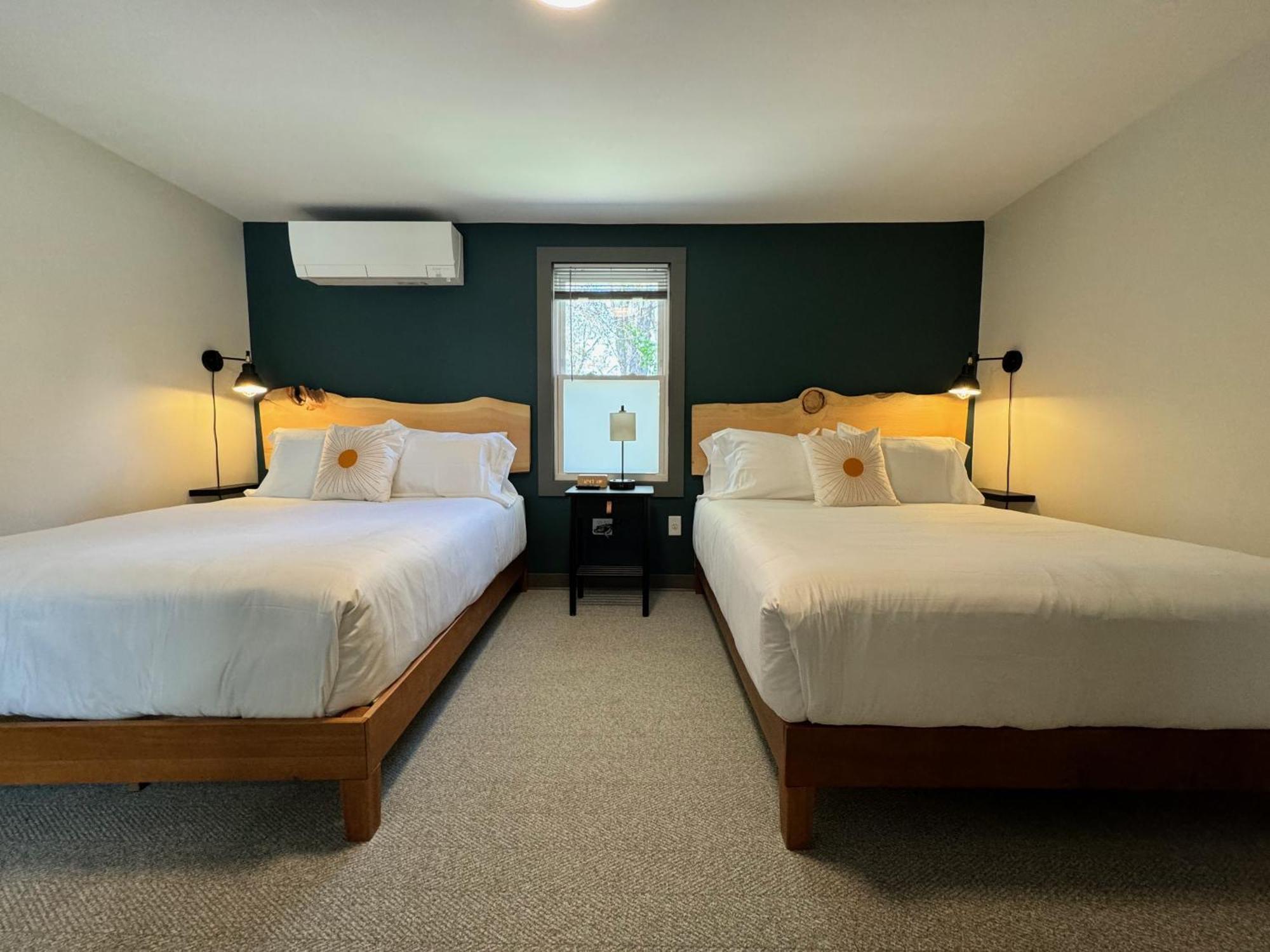 East Rock Inn Great Barrington Exteriör bild
