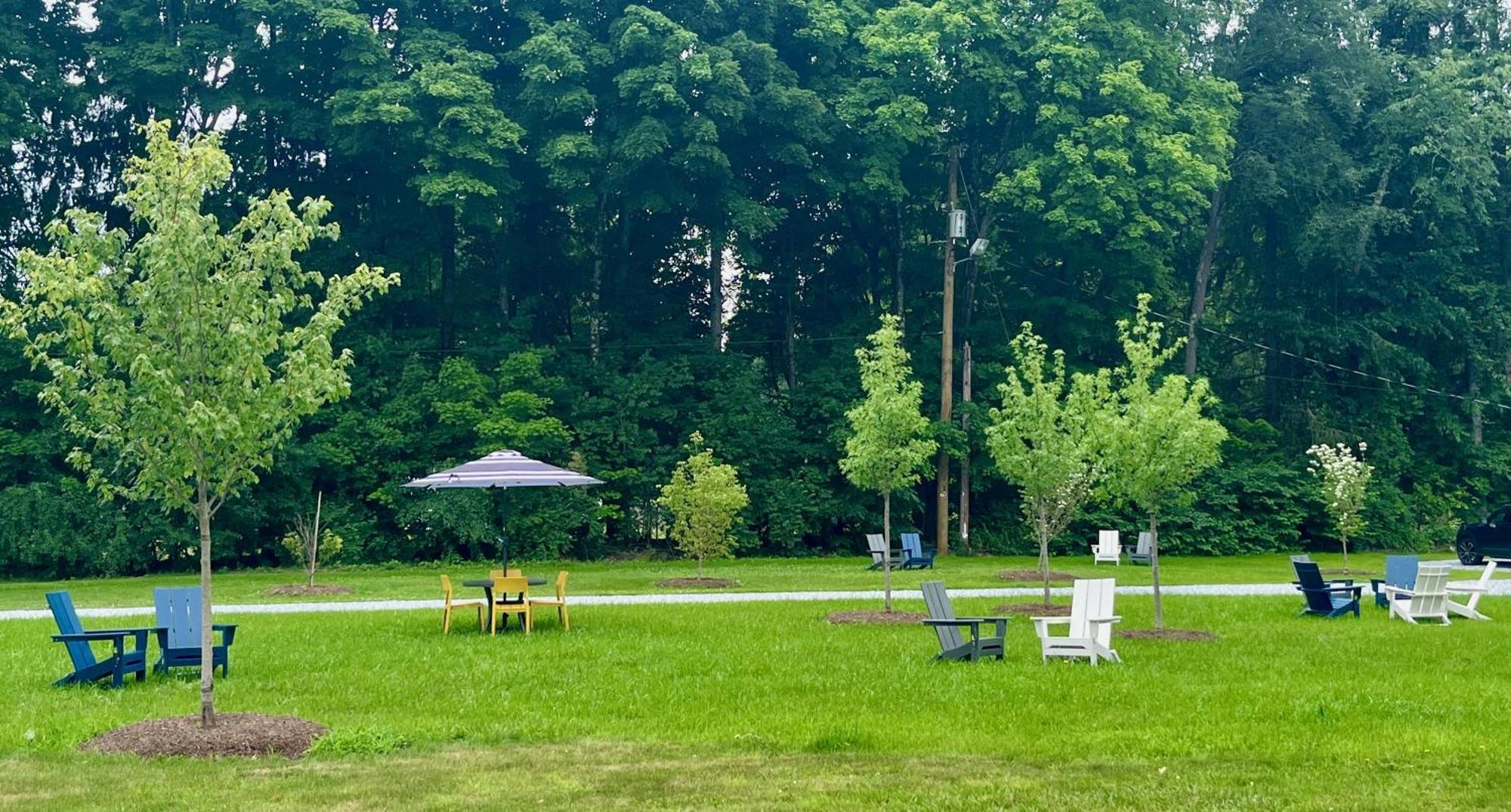 East Rock Inn Great Barrington Exteriör bild