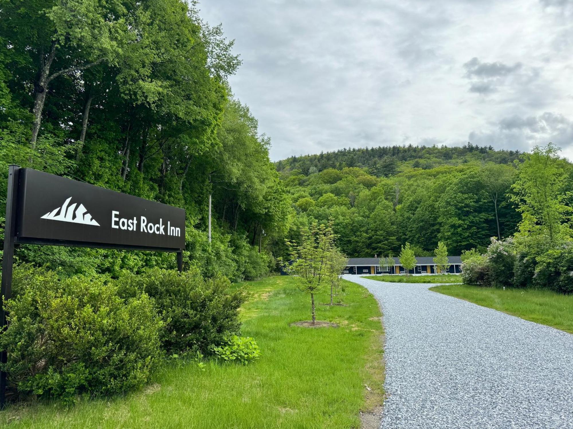 East Rock Inn Great Barrington Exteriör bild